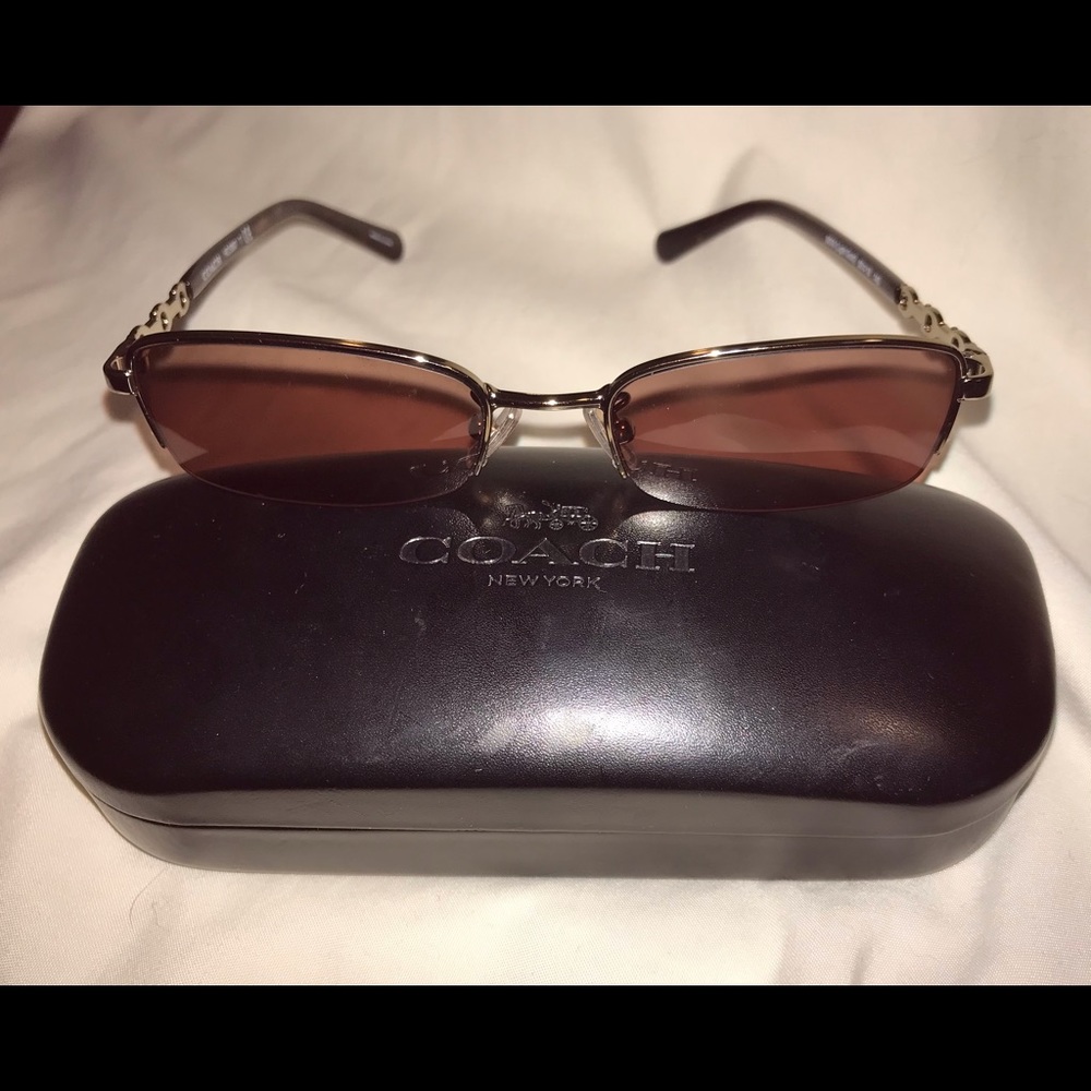 Coach Like New Oval Sunglasses HC5097